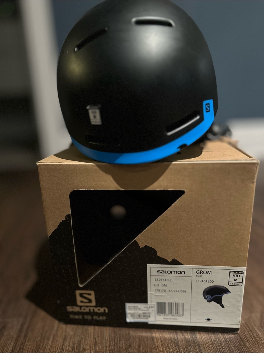 Salomon Kids Helmet in Black with Blue Accent